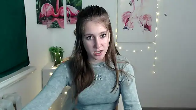 Snapshot of Milka_kamila chatting on October 7, 1:37 pm Milka kamila online show from October 7, 1:37 pm