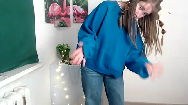 Snapshot of Milka_kamila chatting on October 30, 1:56 pm Milka kamila online show from October 30, 1:56 pm