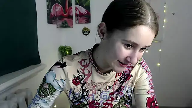 Snapshot of Milka_kamila chatting on November 1, 2:10 pm Milka kamila online show from November 1, 2:10 pm