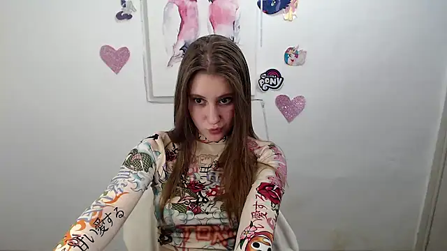 Snapshot of Milka_kamila chatting on October 19, 11:12 am Milka kamila online show from October 19, 11:12 am