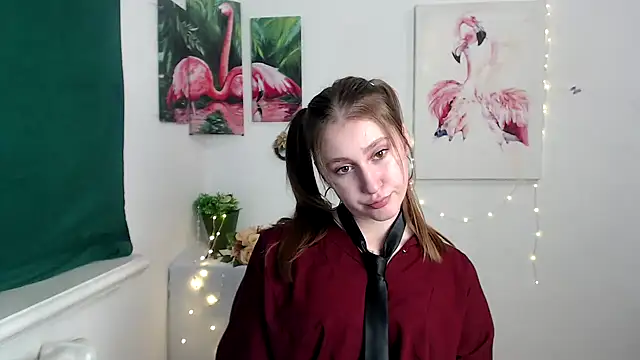 Snapshot of Milka_kamila chatting on October 31, 1:59 pm Milka kamila online show from October 31, 1:59 pm