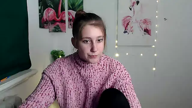 Snapshot of Milka_kamila chatting on October 1, 12:32 pm Milka kamila online show from October 1, 12:32 pm