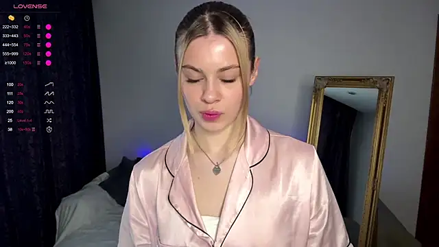 Lil Elisa online show from October 26, 11:16 am