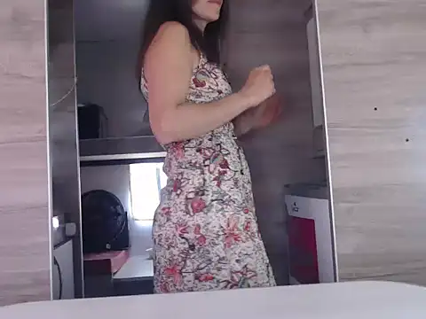 Snapshot of Missforever chatting on September 27, 5:42 pm Missforever online show from September 27, 5:42 pm