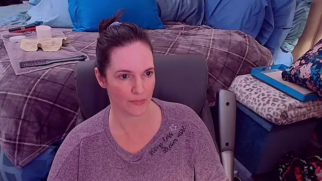 Snapshot of ninajaymes chatting on October 28, 11:31 pm ninajaymes online show from October 28, 11:31 pm