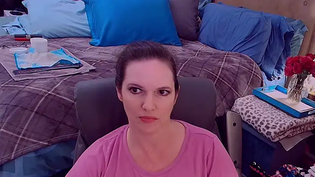 Snapshot of ninajaymes chatting on October 6, 10:58 pm ninajaymes online show from October 6, 10:58 pm