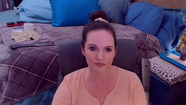 Snapshot of ninajaymes chatting on October 12, 12:02 am ninajaymes online show from October 12, 12:02 am