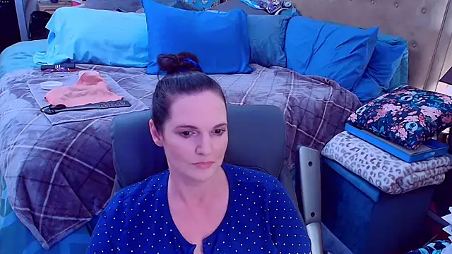 ninajaymes online show from February 25, 12:09 am