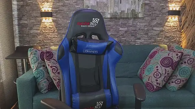 Snapshot of imrockstar chatting on September 24, 7:24 pm imrockstar online show from September 24, 7:24 pm