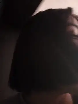 Snapshot of Dulce_Bella_ chatting on October 20, 3:31 am Dulce Bella  online show from October 20, 3:31 am