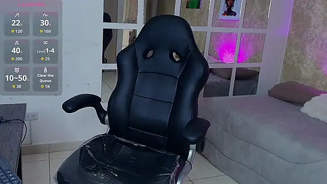 violerr 01 online show from October 31, 8:24 pm