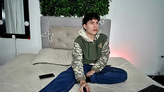Cute Ethan online show from September 9, 3:17 am