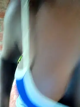 Snapshot of nini-will chatting on September 18, 8:18 pm nini-will online show from September 18, 8:18 pm