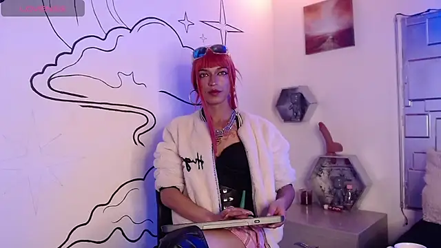 Snapshot of Trinity_Knox chatting on October 25, 4:47 pm Trinity Knox online show from October 25, 4:47 pm