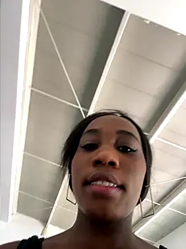 Snapshot of maryuri_21 chatting on October 14, 3:14 pm maryuri 21 online show from October 14, 3:14 pm