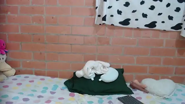 Lily Pregnant online show from September 20, 12:21 am