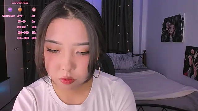 cutieskygirl  online show from November 3, 9:41 pm