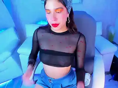 Snapshot of Eva_hells_ chatting on October 23, 7:53 pm Eva hells  online show from October 23, 7:53 pm