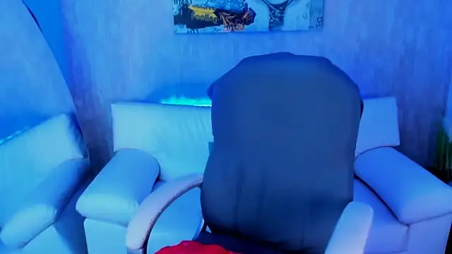 Snapshot of Eva_hells_ chatting on October 30, 8:43 pm Eva hells  online show from October 30, 8:43 pm