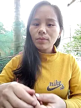 Snapshot of Suni2345 chatting on October 27, 1:34 am Suni2345 online show from October 27, 1:34 am