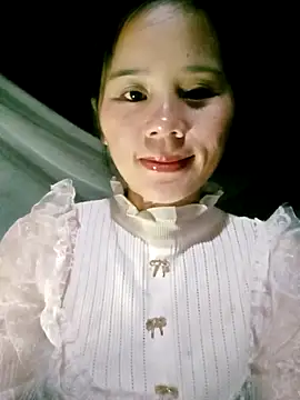 Snapshot of Suni2345 chatting on September 30, 1:28 pm Suni2345 online show from September 30, 1:28 pm