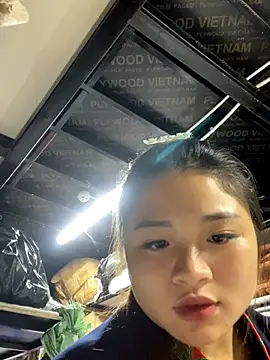 AnieXoxo online show from September 9, 1:11 pm