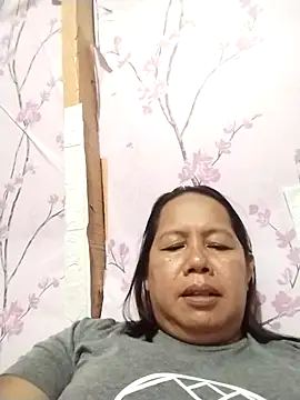 Babyangel6910 online show from October 31, 1:48 pm