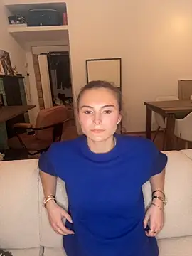 Snapshot of SophiiaStarr chatting on September 15, 6:48 pm SophiiaStarr online show from September 15, 6:48 pm