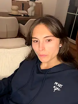 Snapshot of SophiiaStarr chatting on October 2, 6:46 pm SophiiaStarr online show from October 2, 6:46 pm