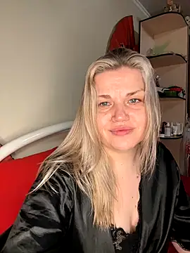 Nayvessa online show from November 15, 7:04 pm