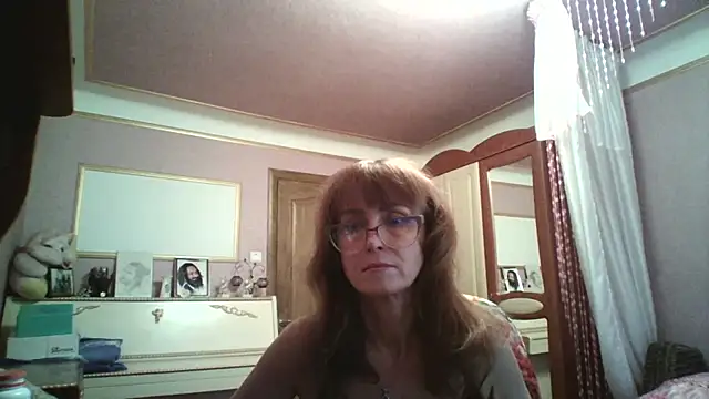 Darsy Lovs online show from September 8, 2:49 pm