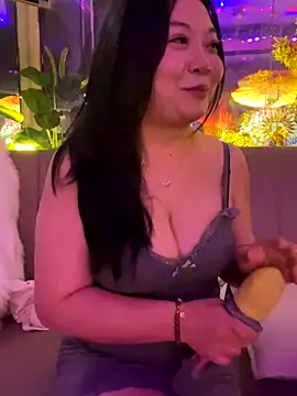 Snapshot of smgirls chatting on October 25, 3:41 pm smgirls online show from October 25, 3:41 pm