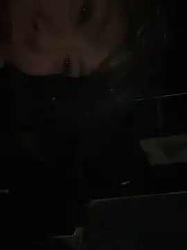 Snapshot of smgirls chatting on September 18, 2:59 pm smgirls online show from September 18, 2:59 pm