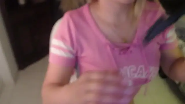 Snapshot of sheryl_jones chatting on September 29, 12:21 pm sheryl jones online show from September 29, 12:21 pm