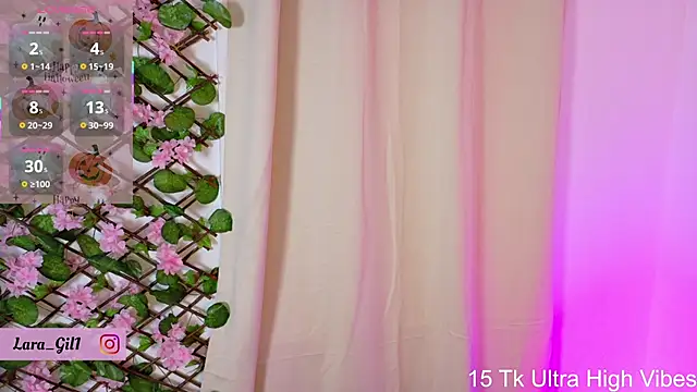 LaraGiil online show from October 10, 12:32 pm