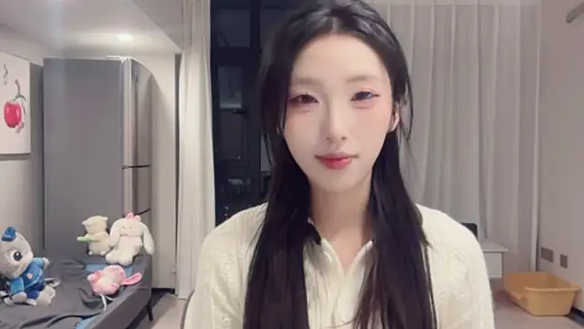 Snapshot of ZhaoZhao-ZM chatting on September 11, 2:17 pm ZhaoZhao-ZM online show from September 11, 2:17 pm