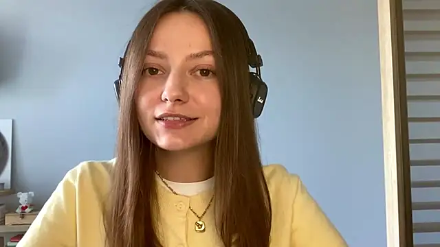 Snapshot of SoulHiperAgne_ chatting on October 18, 1:25 pm SoulHiperAgne  online show from October 18, 1:25 pm