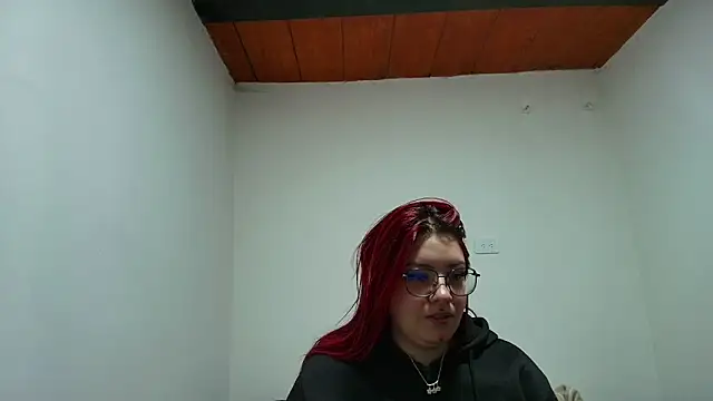 dom-devildakota online show from September 26, 1:36 am