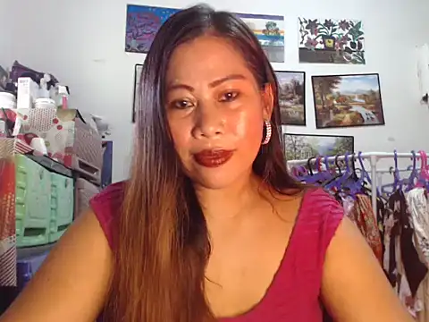 Snapshot of filipina_beauty chatting on October 26, 1:34 am filipina beauty online show from October 26, 1:34 am