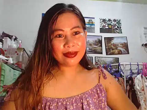 Snapshot of filipina_beauty chatting on October 23, 7:09 pm filipina beauty online show from October 23, 7:09 pm