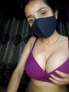 wow couple online show from November 13, 3:55 pm