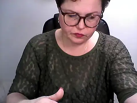 EllaLove2277 online show from February 17, 5:56 pm