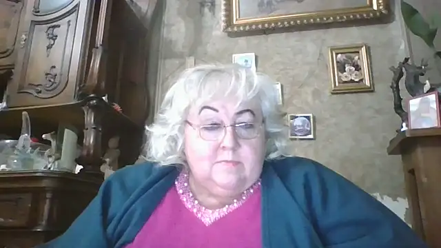 Snapshot of Lala-Love56 chatting on October 28, 7:08 pm Lala-Love56 online show from October 28, 7:08 pm