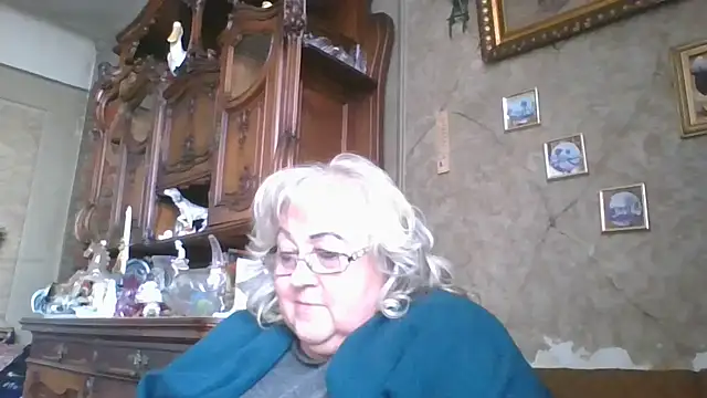 Snapshot of Lala-Love56 chatting on October 13, 10:29 am Lala-Love56 online show from October 13, 10:29 am