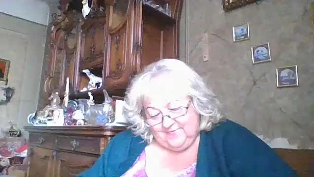 Snapshot of Lala-Love56 chatting on September 13, 12:35 pm Lala-Love56 online show from September 13, 12:35 pm