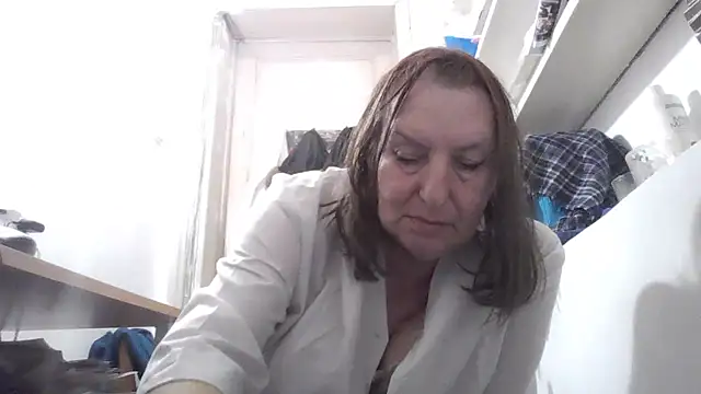 AnnaLive570 online show from February 22, 11:11 am