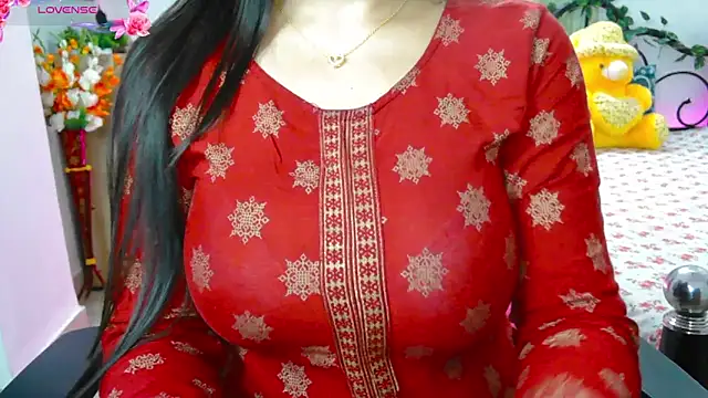 Snapshot of WildDimpi_0 chatting on October 30, 6:31 pm WildDimpi 0 online show from October 30, 6:31 pm