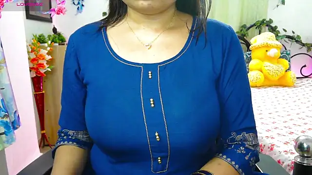 Snapshot of WildDimpi_0 chatting on October 6, 10:36 pm WildDimpi 0 online show from October 6, 10:36 pm