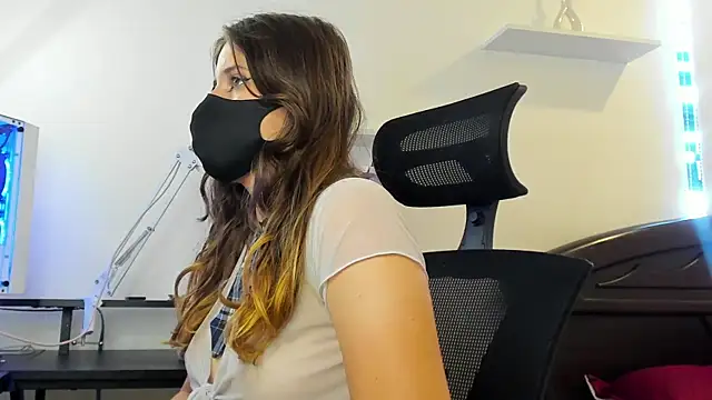 Rosebunny1 online show from September 16, 4:26 pm