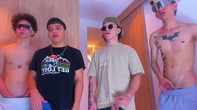 Latin White Boys online show from September 15, 6:11 am